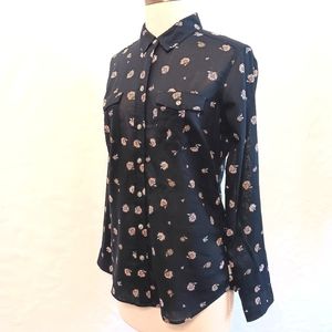 Eddie Bauer semi sheer cotton button-up w/ flowers. Small